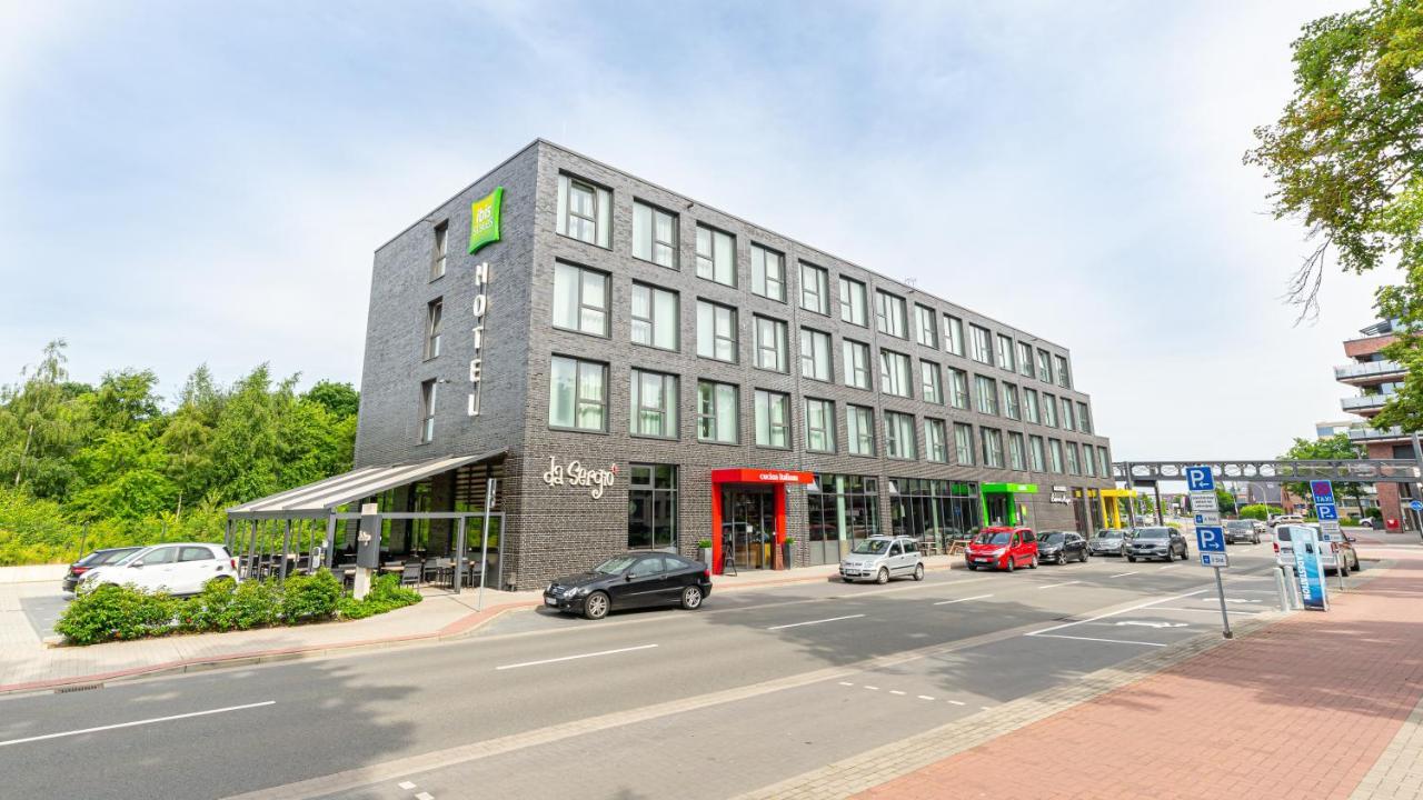 Отель Ibis Styles Фехта Экстерьер фото